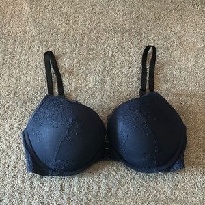 Victoria’s Secret Navy Blue Underwire Bombshell Padded Bra 34D